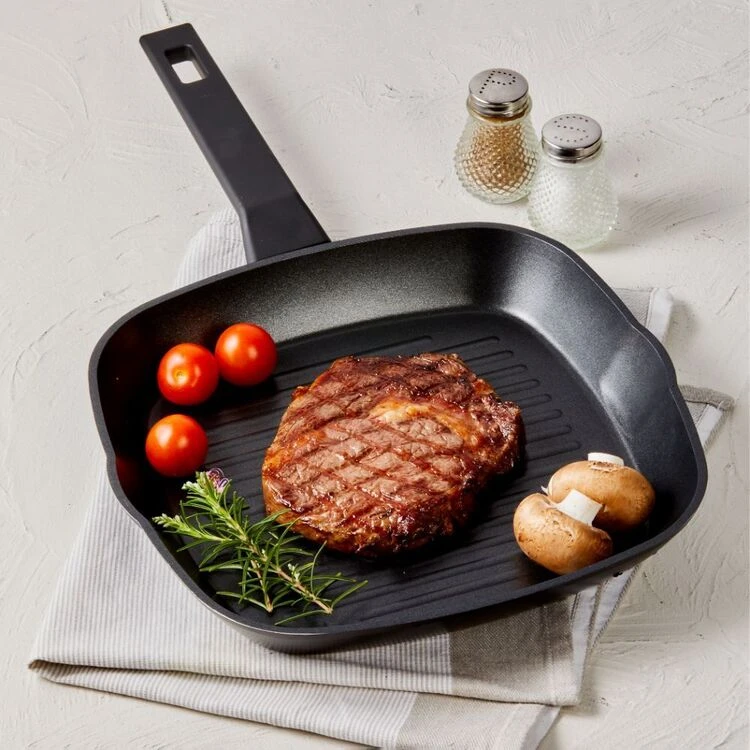 Swiss Diamond Deluxe Premium Forged Induction Square Grill Pan 28 Cm - Image 2